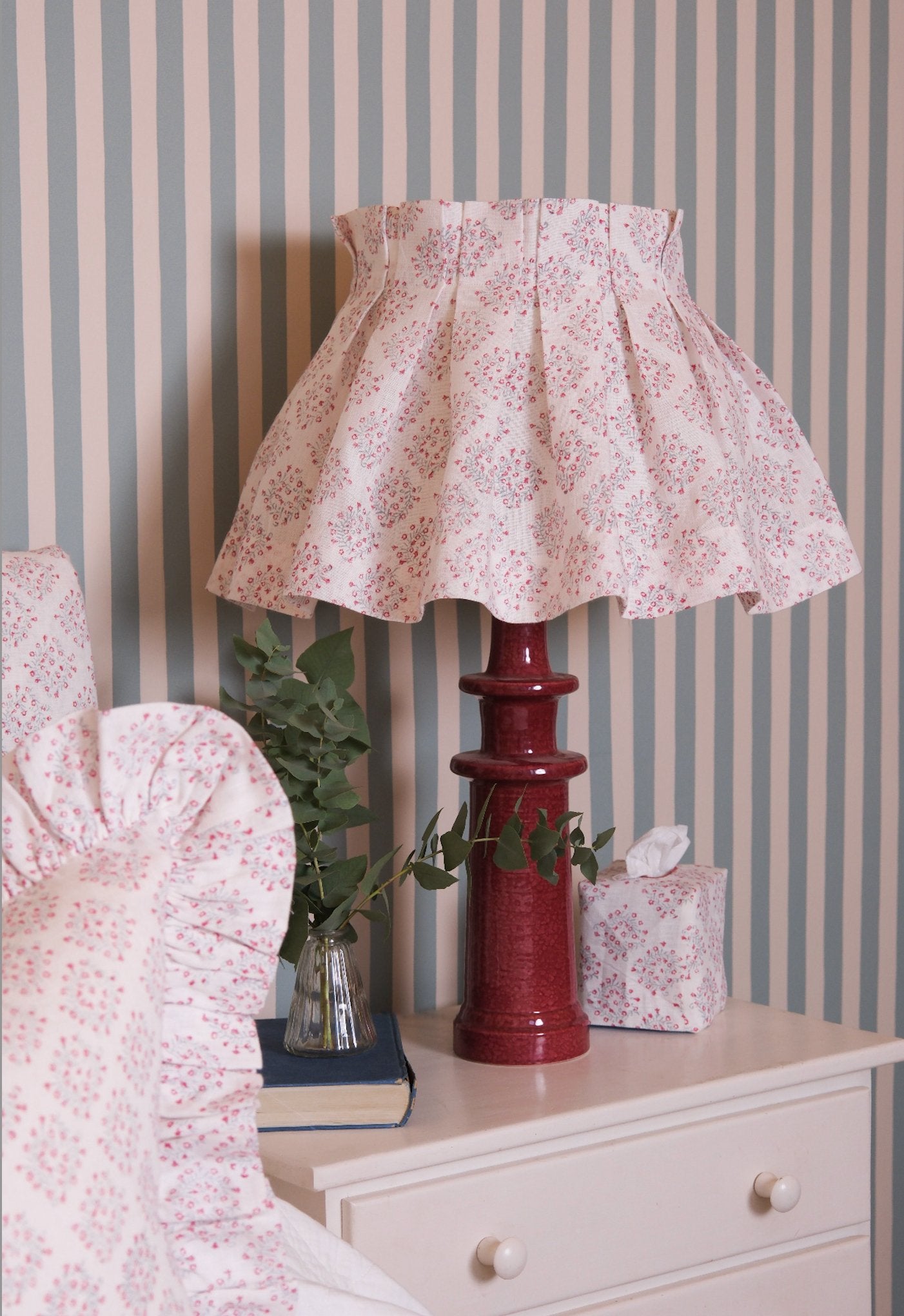 Floral Posy Linen Loose Box Pleat Lampshade - Alice Palmer & Co