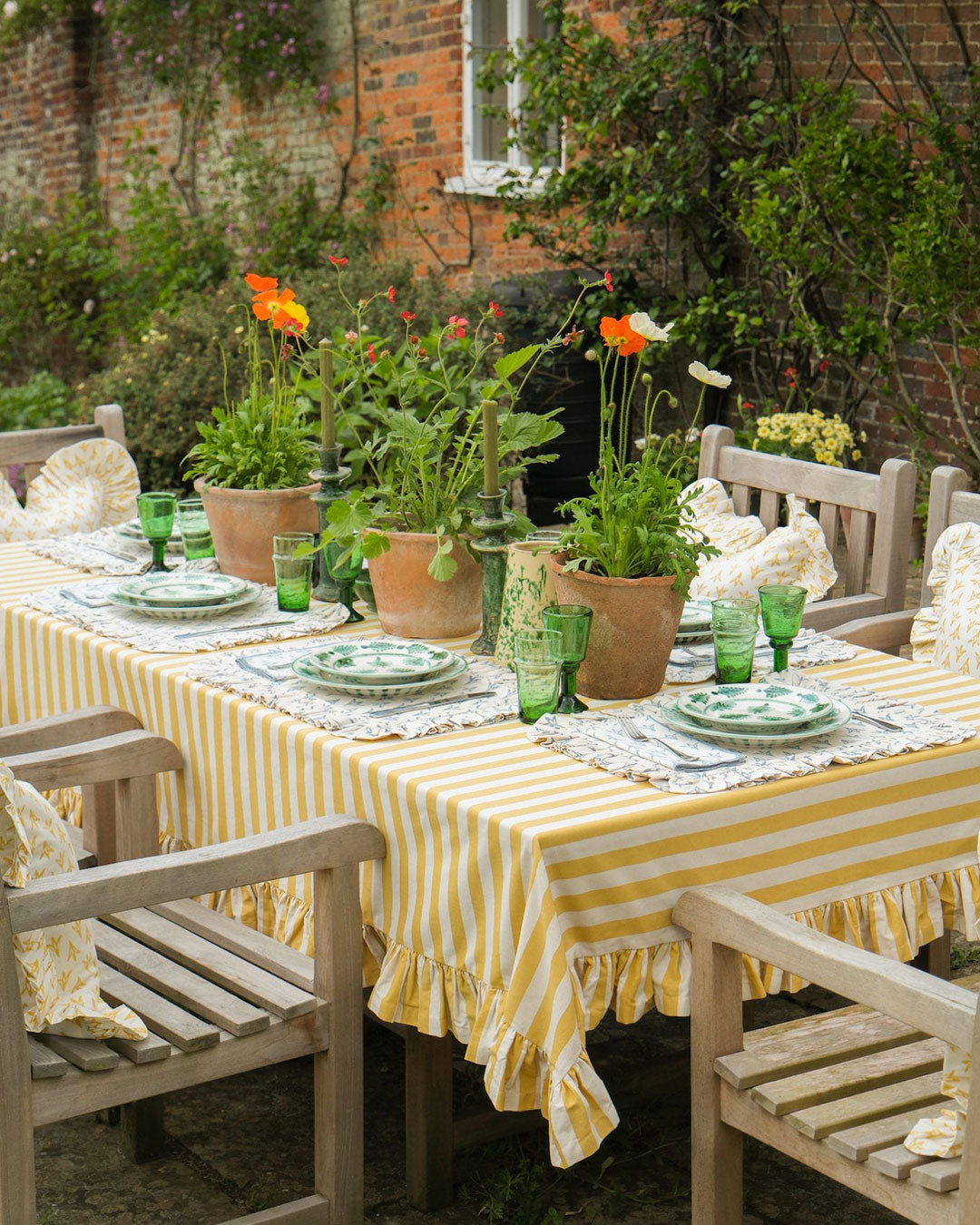 Petrol Papaya Frilly Placemat