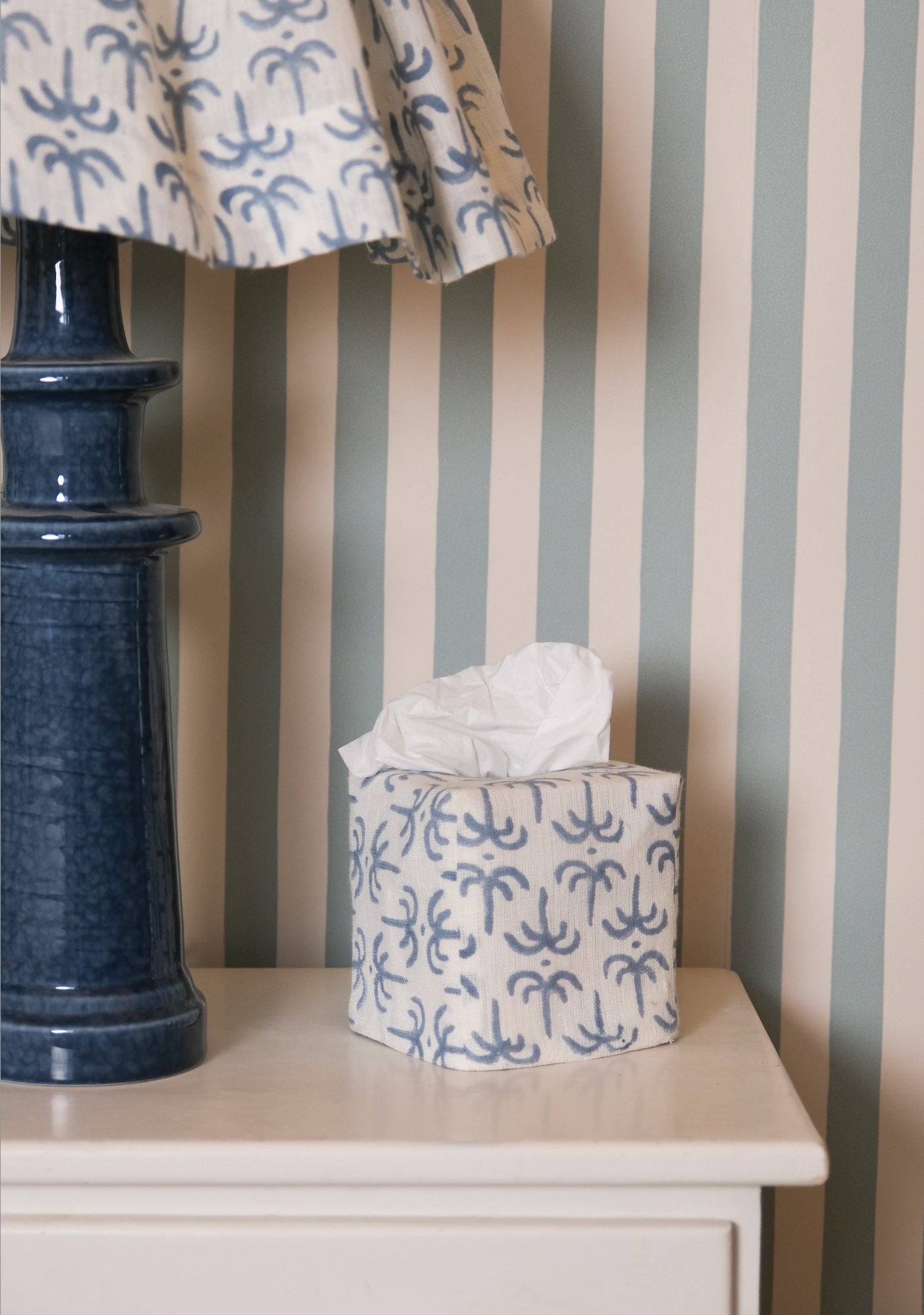 Square Linen Tissue Box Cover - Alice Palmer & Co